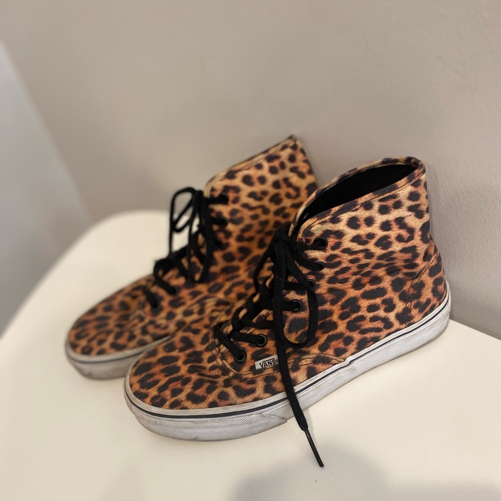 Vans high tops sneakers leopard print canvas